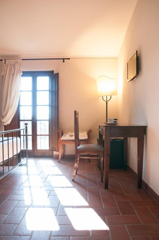 Agriturismo Borgo Tra Gli Olivi Castiglion Fiorentino Bilik gambar