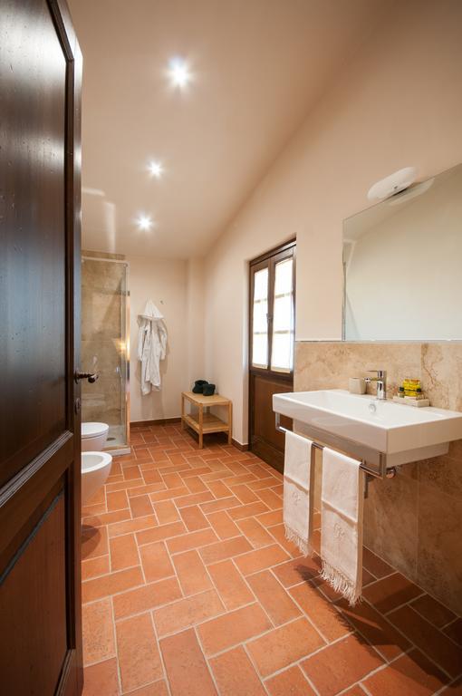 Agriturismo Borgo Tra Gli Olivi Castiglion Fiorentino Luaran gambar