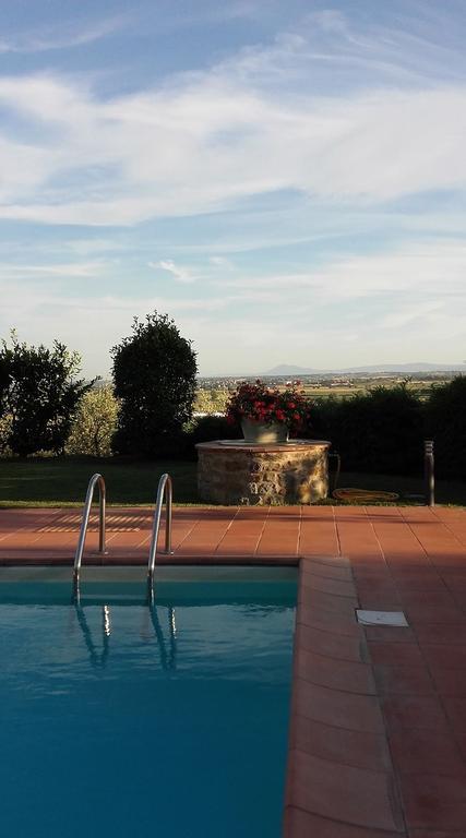 Agriturismo Borgo Tra Gli Olivi Castiglion Fiorentino Luaran gambar