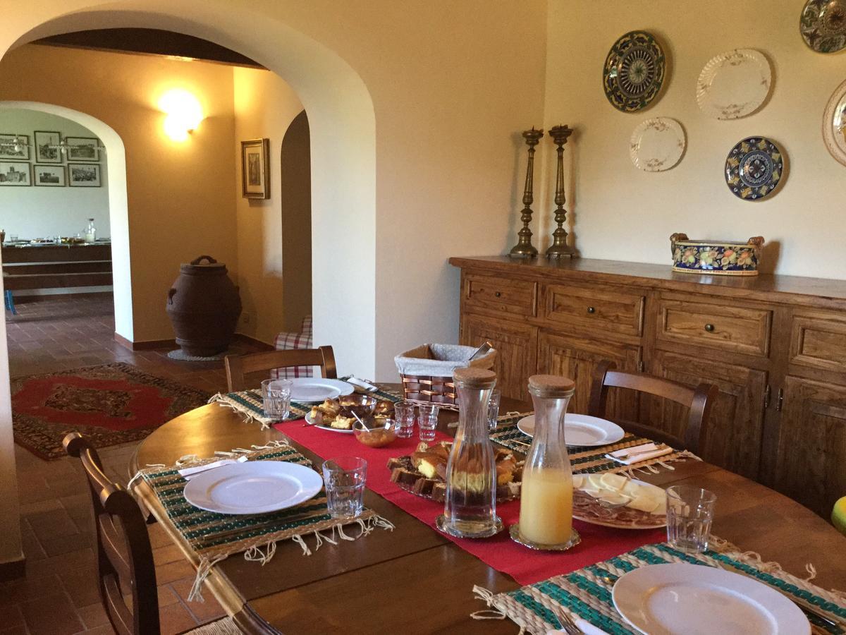 Agriturismo Borgo Tra Gli Olivi Castiglion Fiorentino Luaran gambar